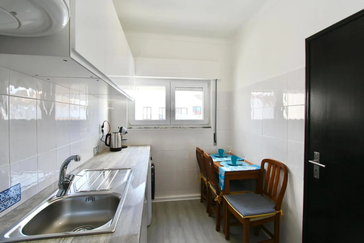 Appartamento Azzurro / Ocean View / 5 Min To Beach Albufeira Apartamento
